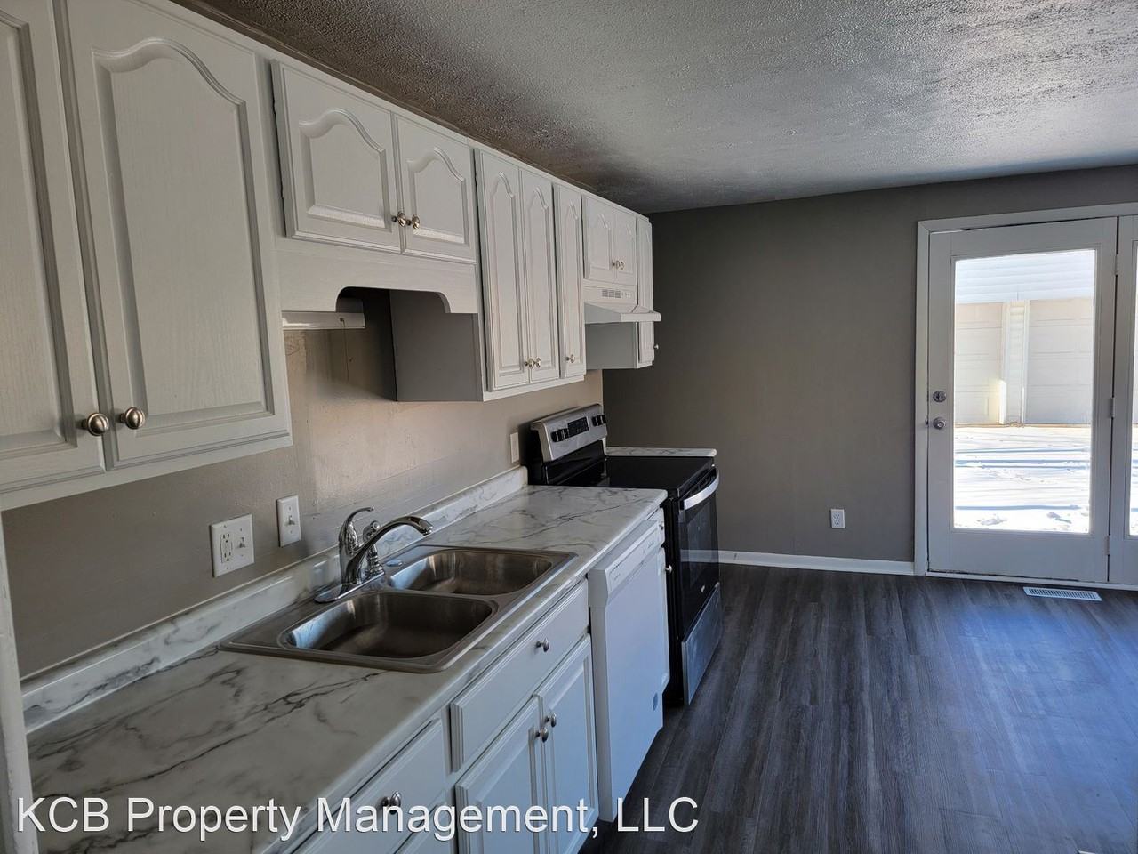 5801 Council Ring Blvd - Photo 2 of 16