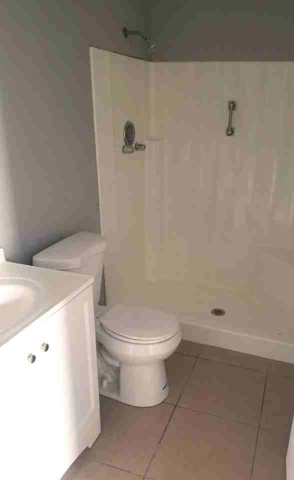 305 E Roeser Rd #D1 - Photo 4 of 22