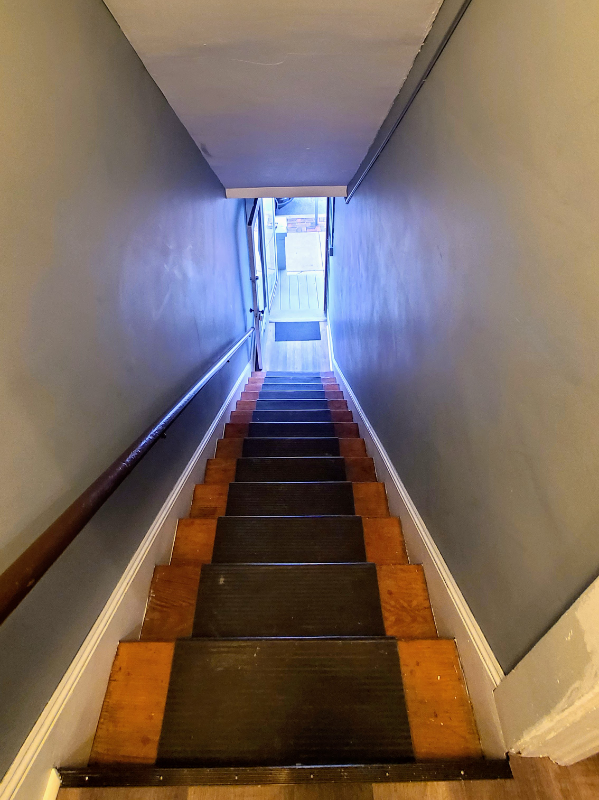 191 Queen St - Photo 3 of 46