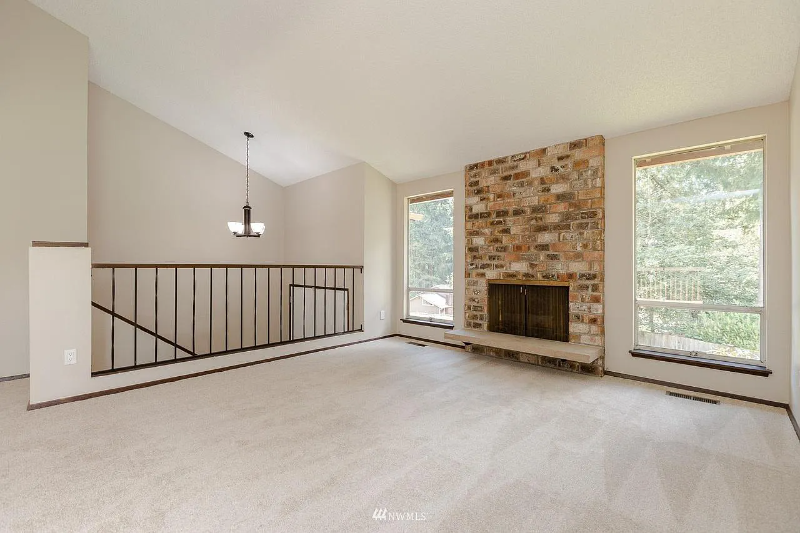 10242 168th Pl Ne - Photo 2 of 14