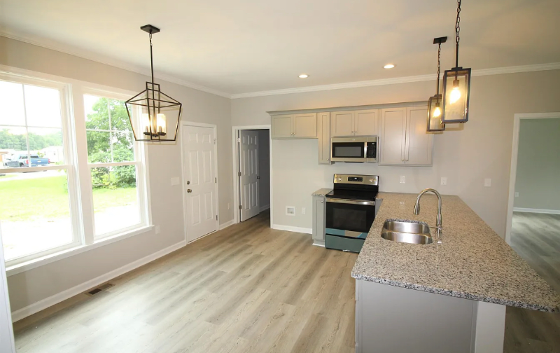 462 E Stewart St - Photo 2 of 2