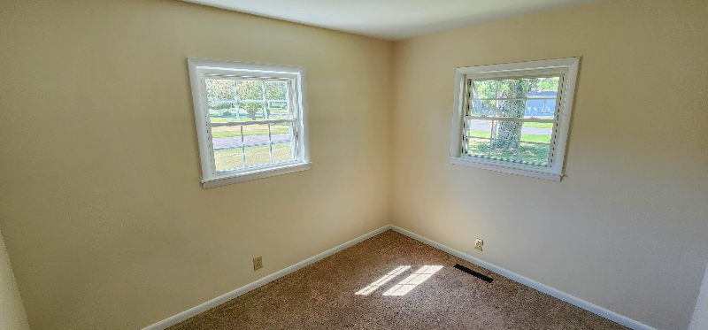 1835 Jo Jean Rd - Photo 2 of 12