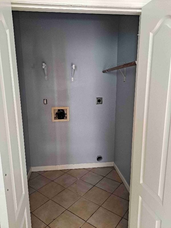 6904 Avenue S - Photo 3 of 8