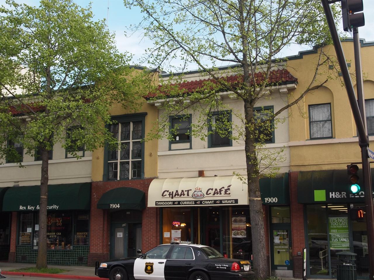 1904 University Avenue #1904-4 - Photo 3 of 5