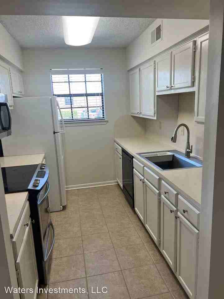 8335 Summa Avenue - Photo 3 of 11