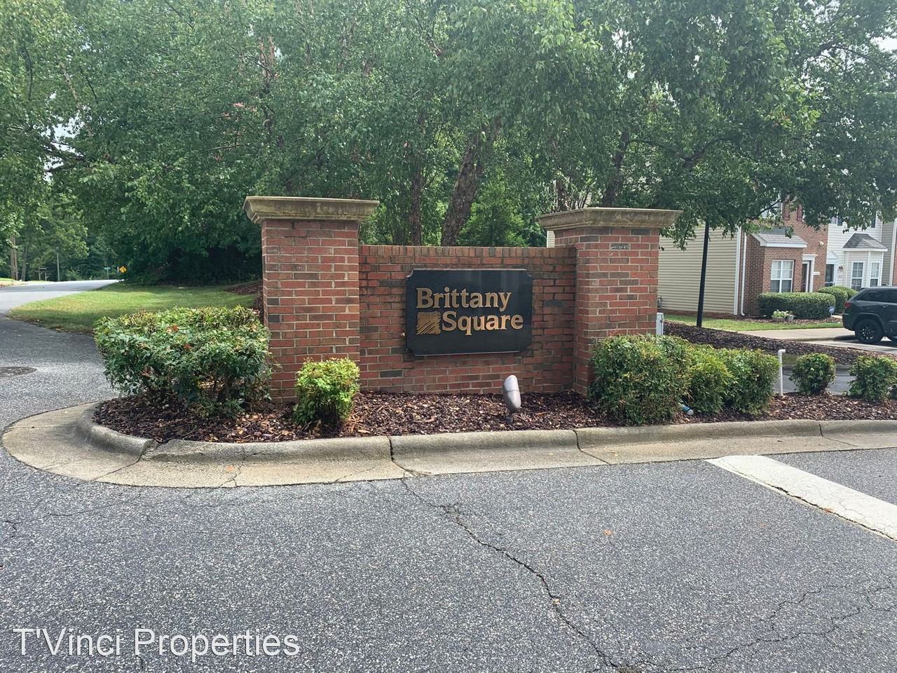 1708 Brittany Way - Photo 2 of 16