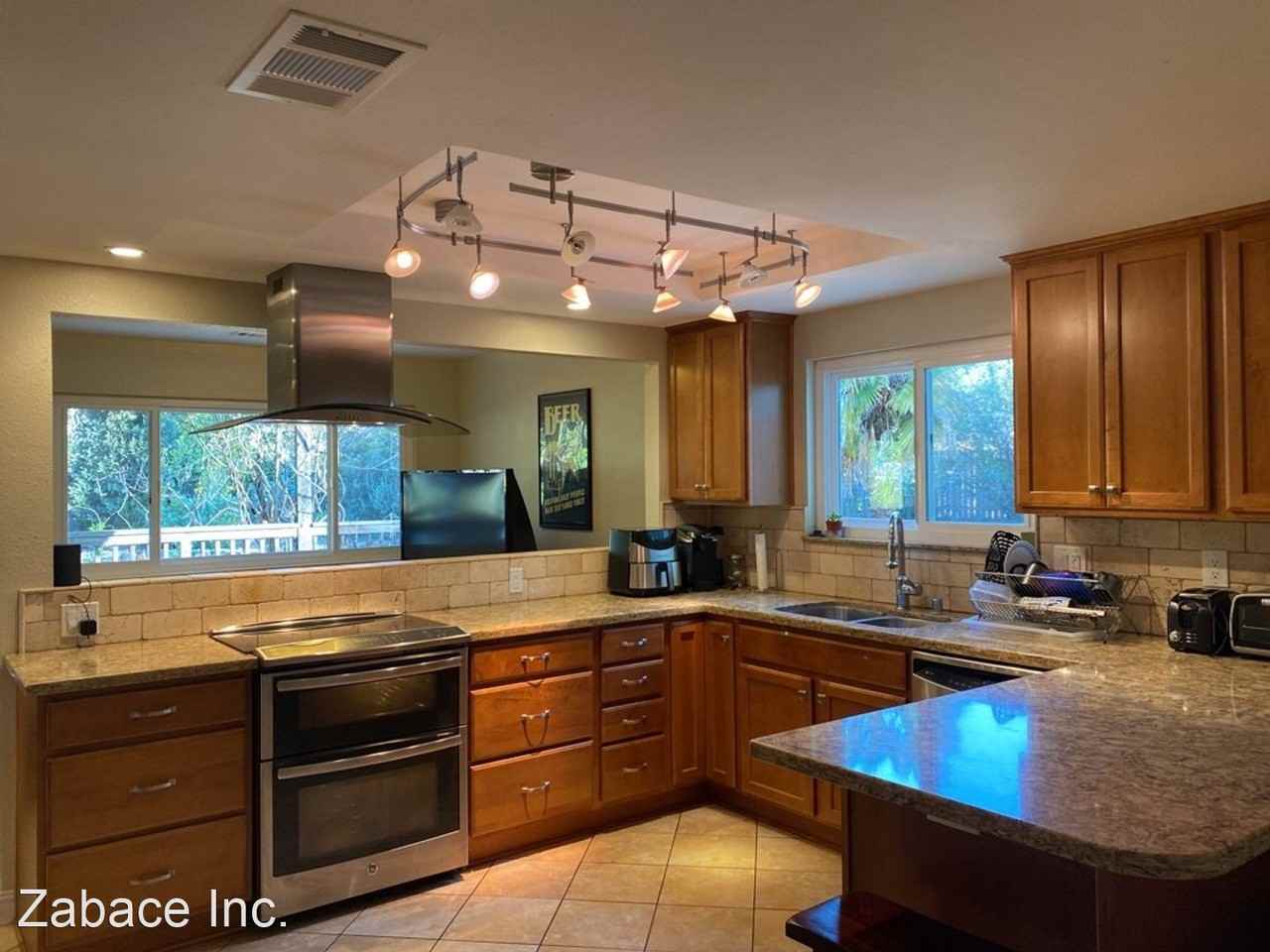 3300 Canoe - Photo 2 of 12