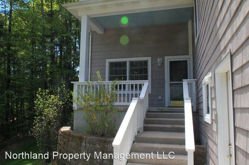 407 W Grove St - Photo 3 of 50