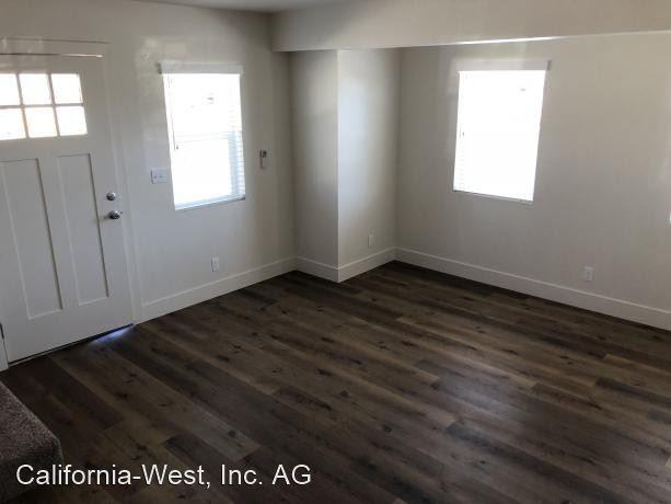 164 176 S. Mallagh St./204 206 W. Price St. - Photo 2 of 8