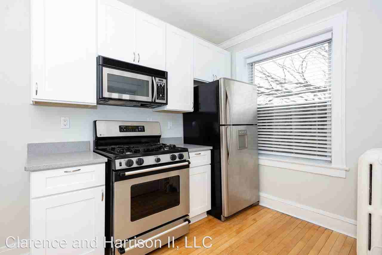 628-634 Harrison 839-847 S. Clarence - Photo 2 of 15