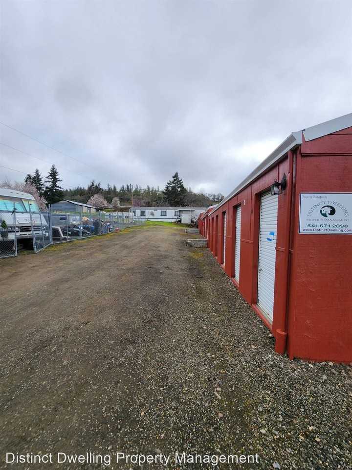 527 NE Rifle Range - Photo 2 of 3