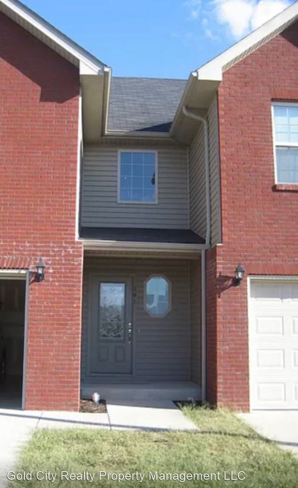 139 Twin Lakes Dr - Photo 2 of 49