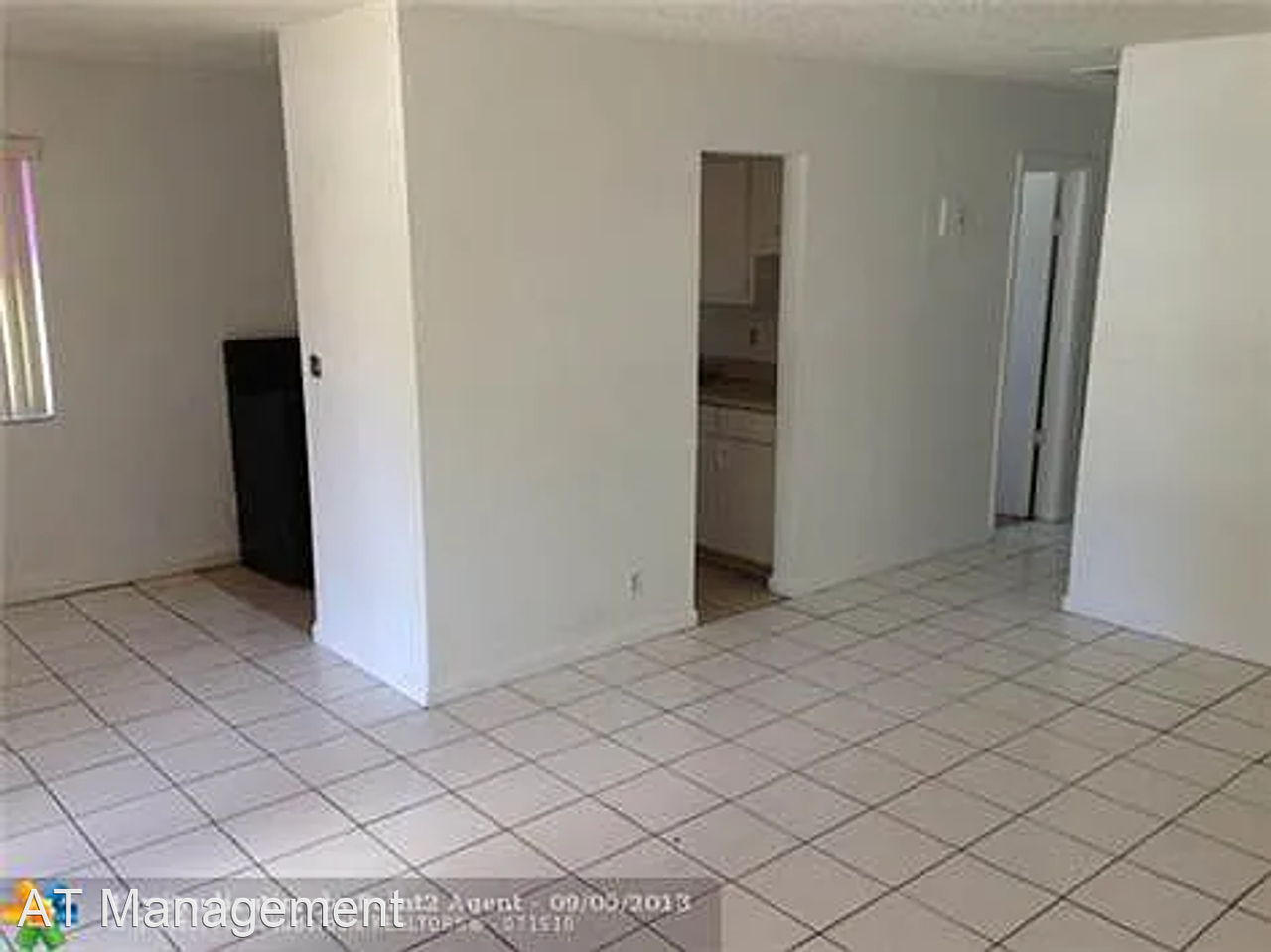 2930 Nw 11th Pl - Photo 2 of 3