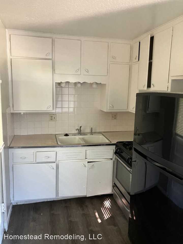 9418 E 13th St S - Photo 2 of 7