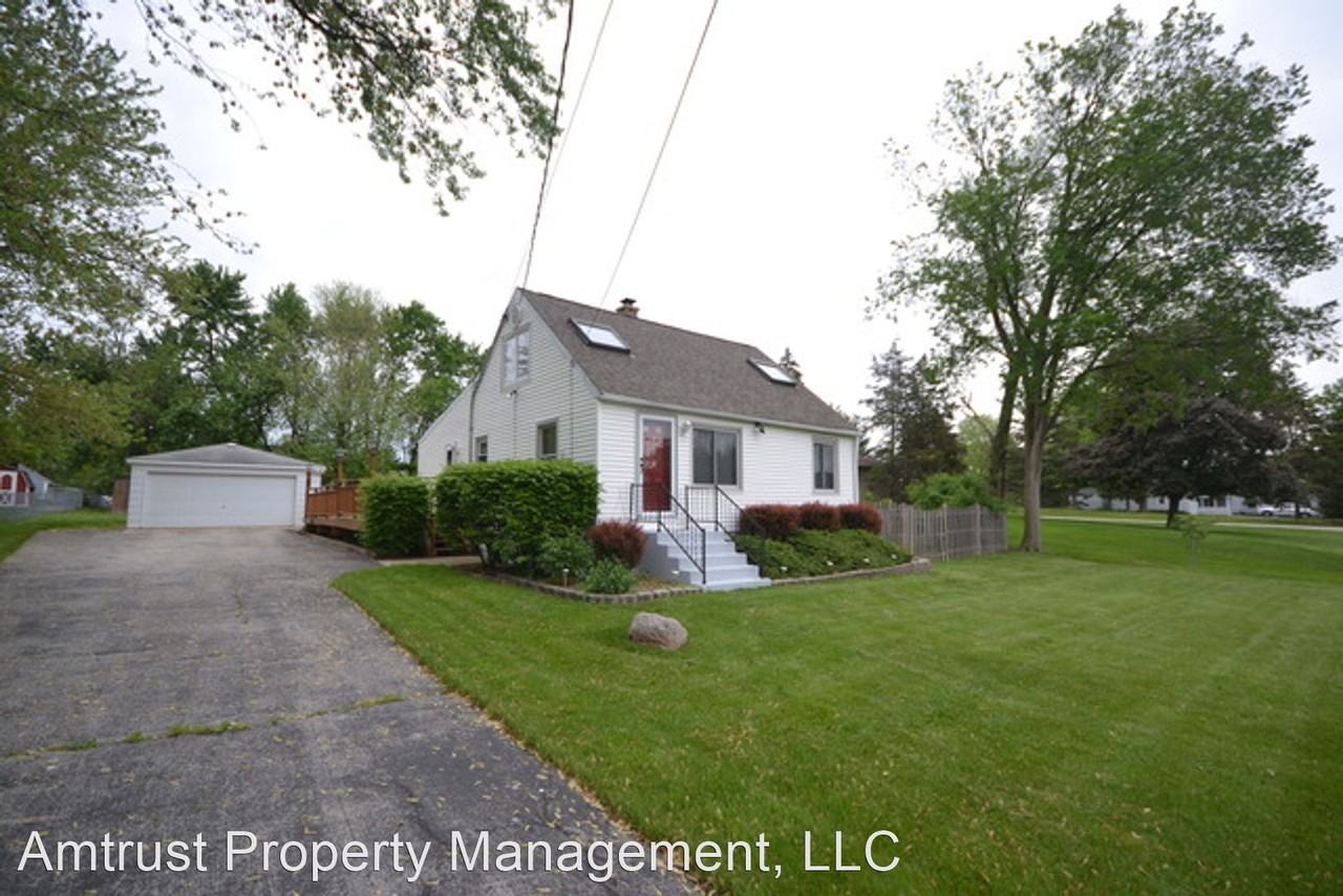 728 Busch Rd - Photo 2 of 23