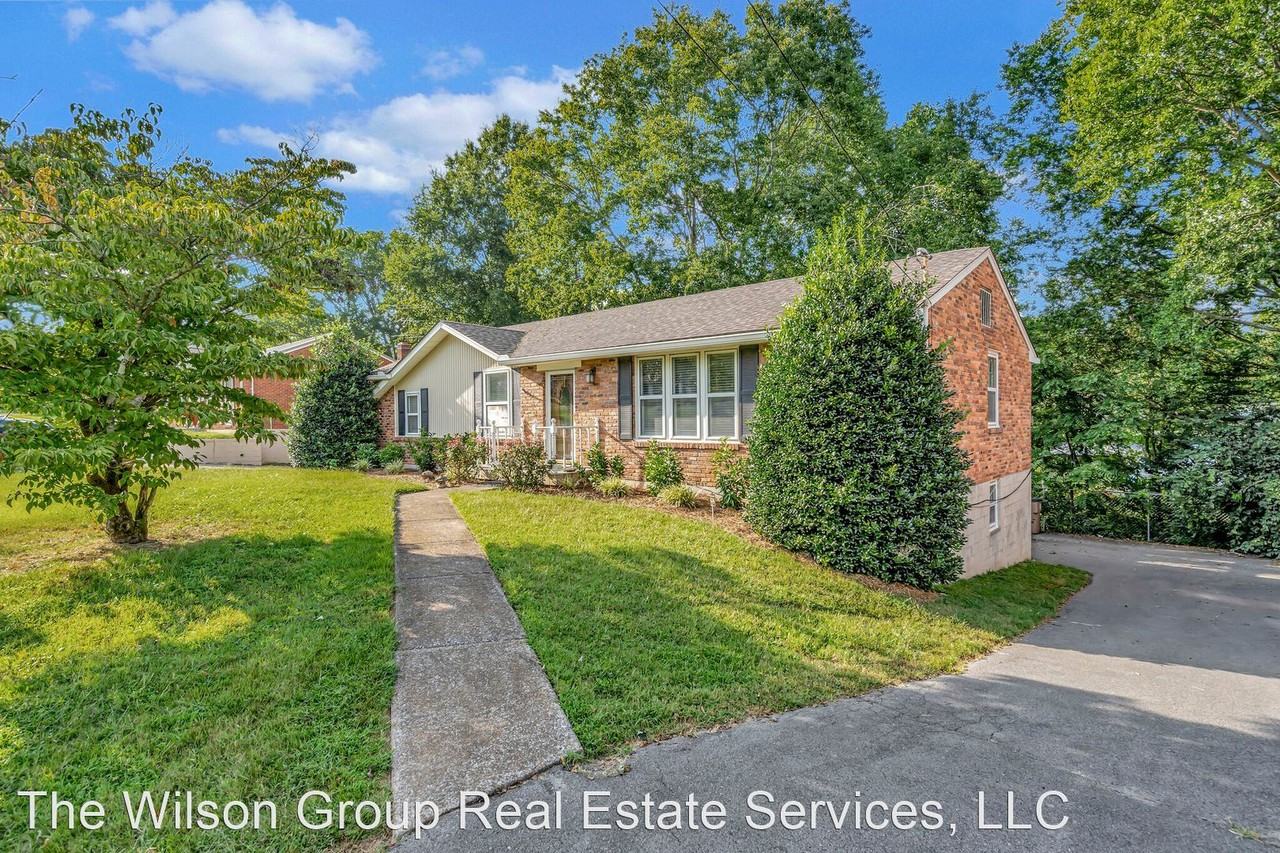 332 Binkley Dr - Photo 2 of 28