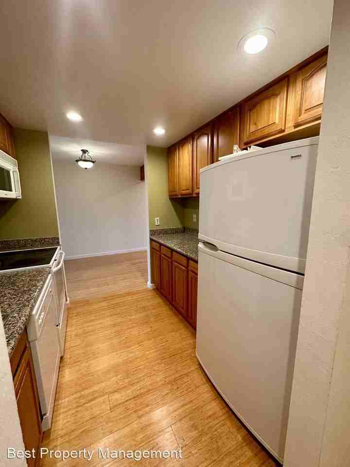 39936 Fremont Blvd - Photo 3 of 12
