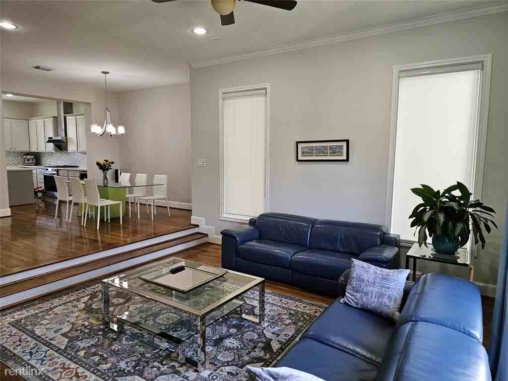 939 Queen Annes Rd - Photo 2 of 10