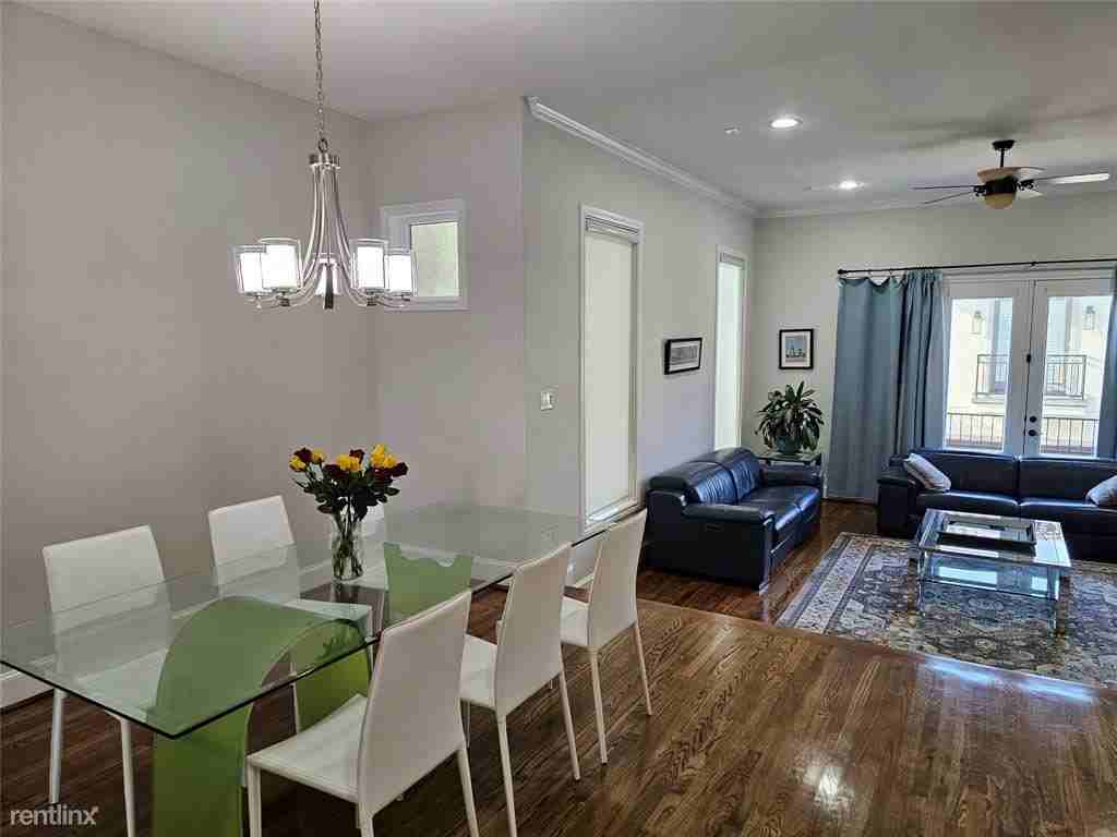 939 Queen Annes Rd - Photo 3 of 10