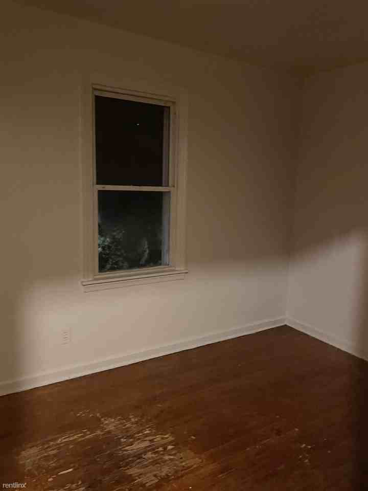 3629 W 2nd St - Photo 2 of 7