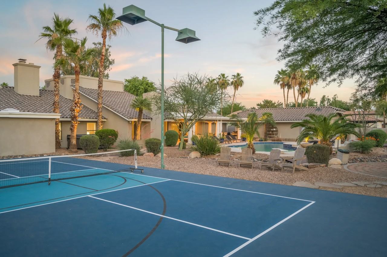 13330 N 82nd Pl - Photo 2 of 49