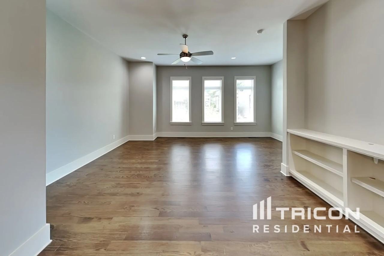1216 Hillwood Private Cv - Photo 2 of 29