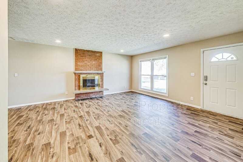 3541 N Wittfield St - Photo 5 of 40