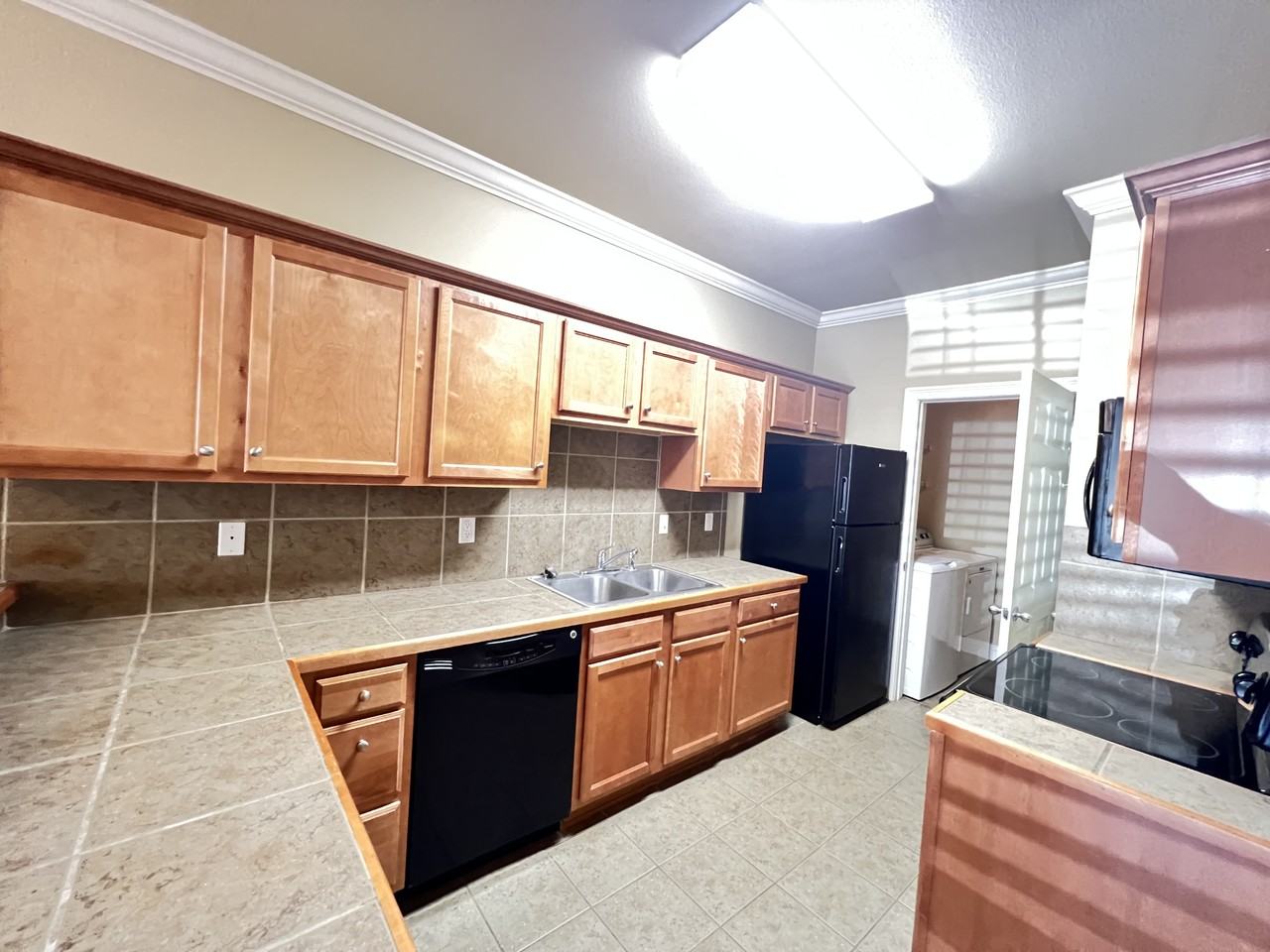 2104 Mt Hope Aly - Photo 5 of 13