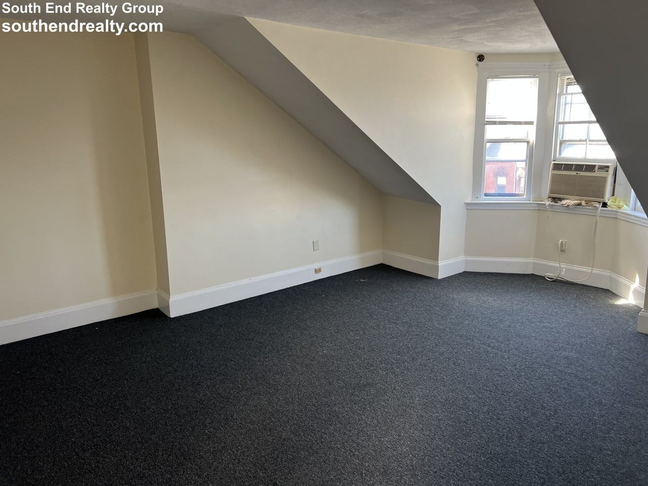 674 Massachusetts Ave #5 - Photo 7 of 39