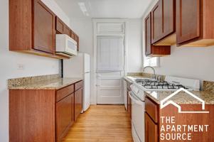 featured image of 4402 N Rockwell St #3