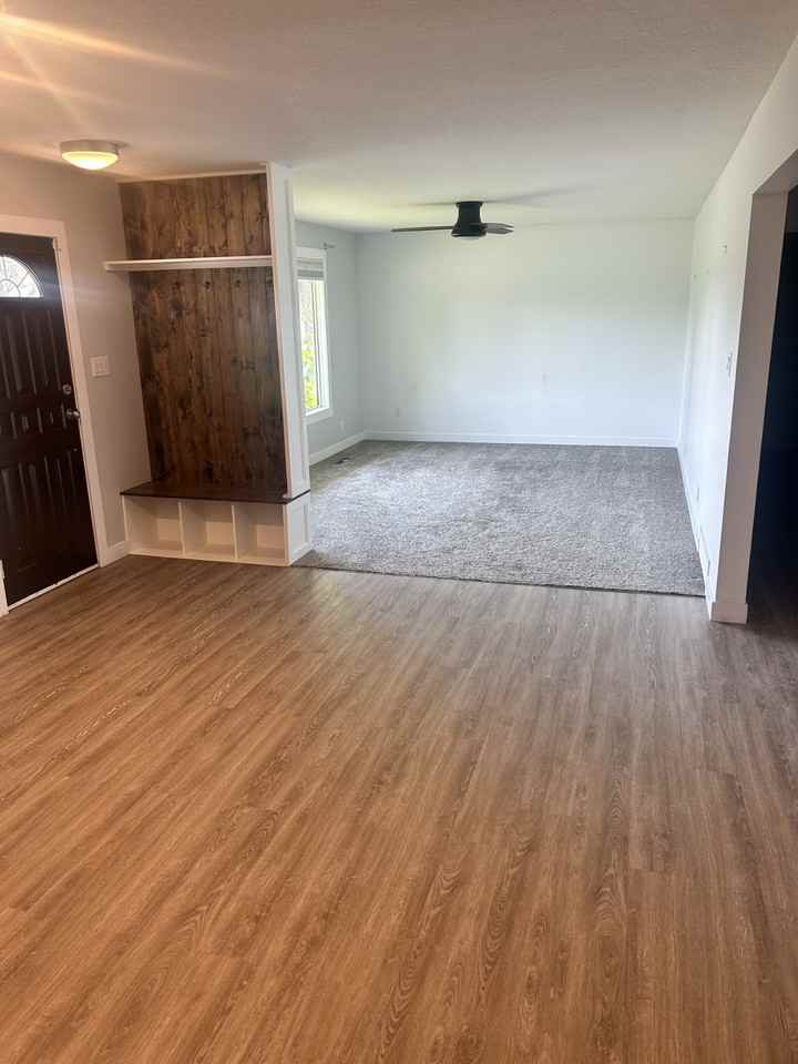 1108 Henderson Lake Blvd S - Photo 3 of 10