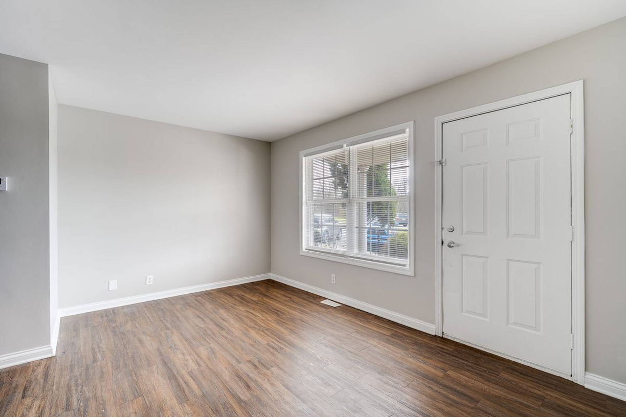 500-874 Marian Village Dr - Photo 5 of 50