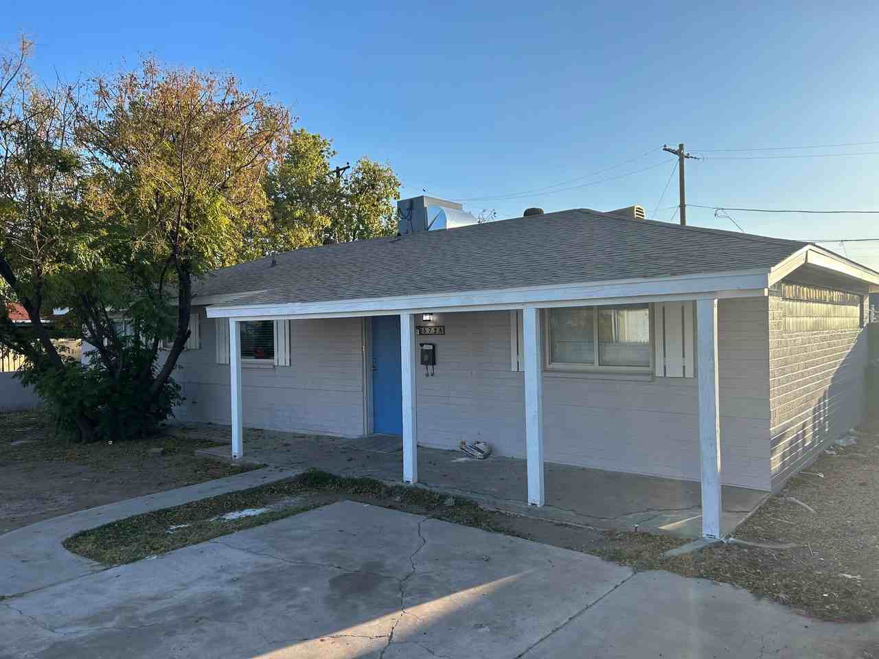 5728 N 32nd Ave - Photo 3 of 30