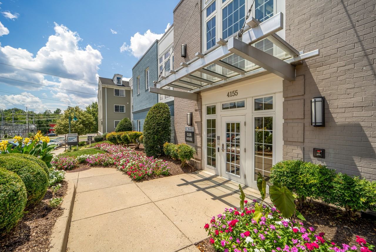 4173 S Four Mile Run Dr #B - Photo 2 of 28