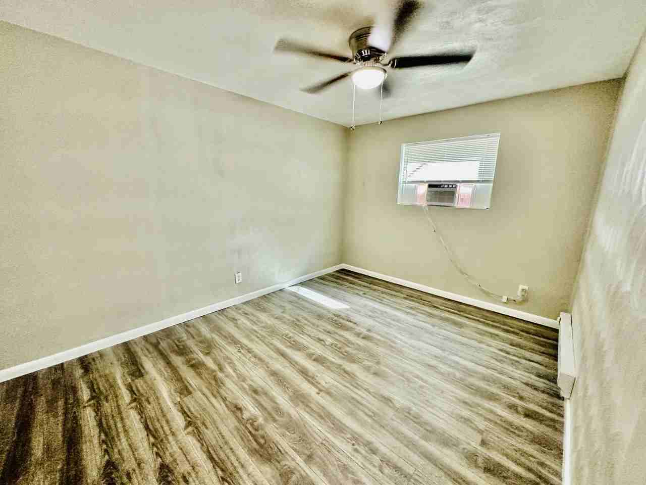 311 Ashlawn Dr - Photo 2 of 12