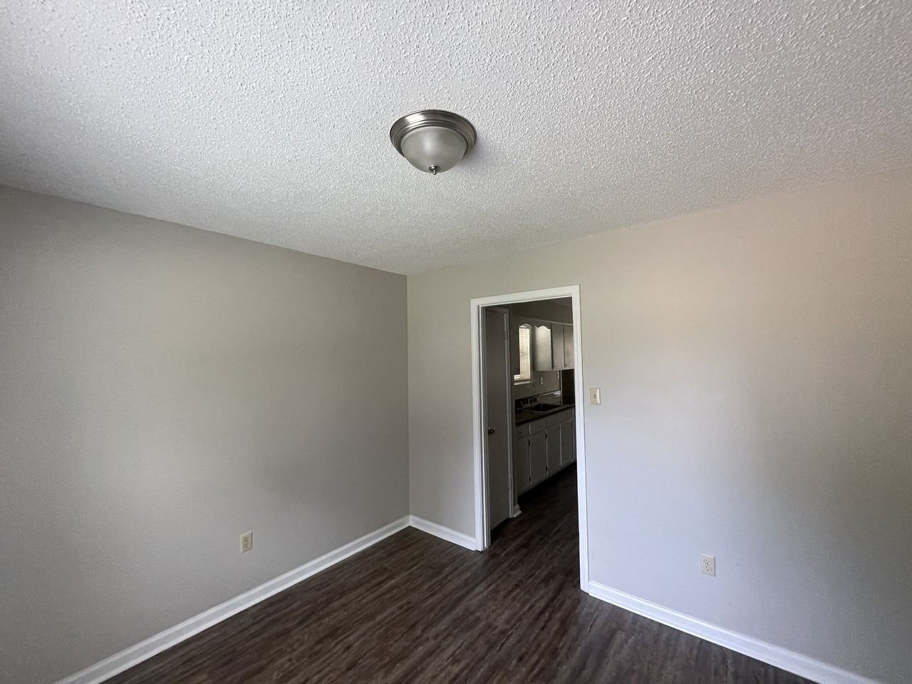 5999 Pebblehill Dr - Photo 2 of 22