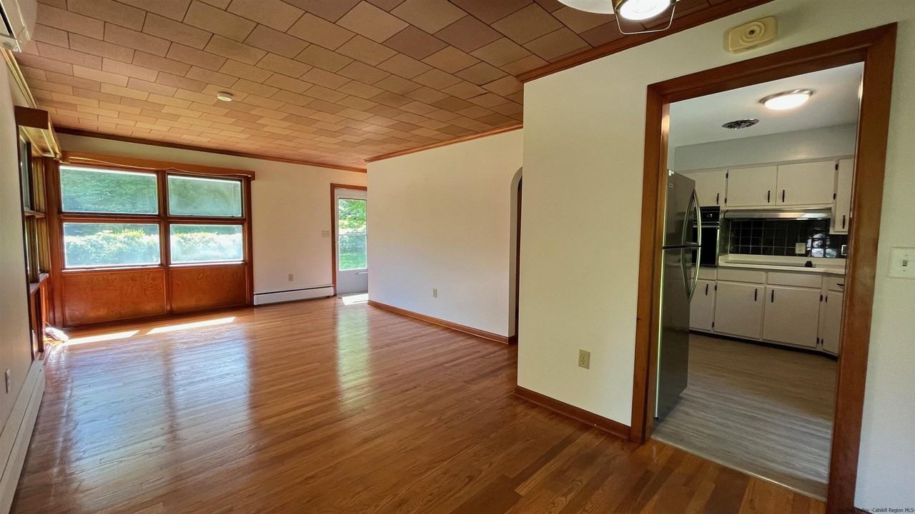 12 Duzine Rd - Photo 4 of 15