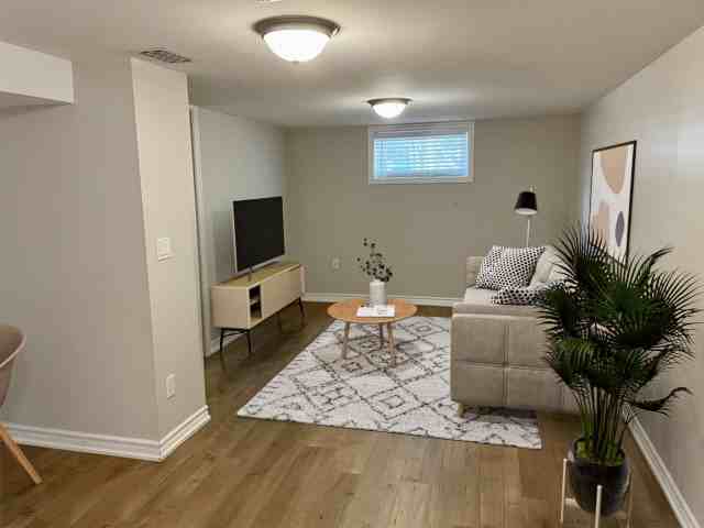 Ellesmere Rd & Pharmacy Ave - Photo 4 of 10