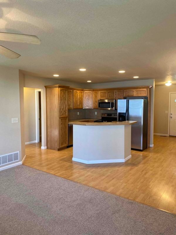 417 Settler Way - Photo 3 of 11