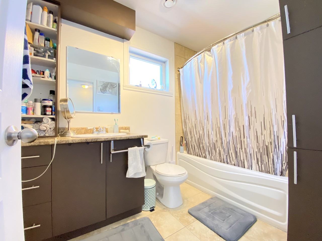 7108 Avenue 2e - Photo 3 of 17