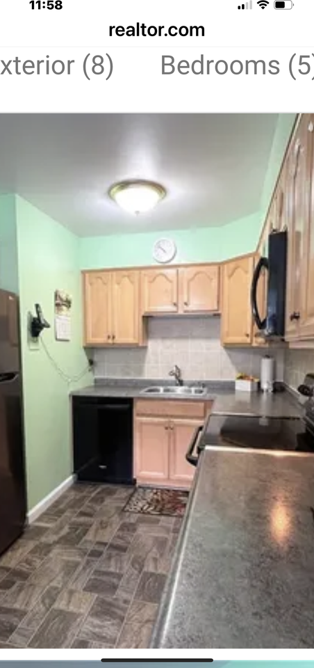 32 Drummers Ln #32 - Photo 2 of 12