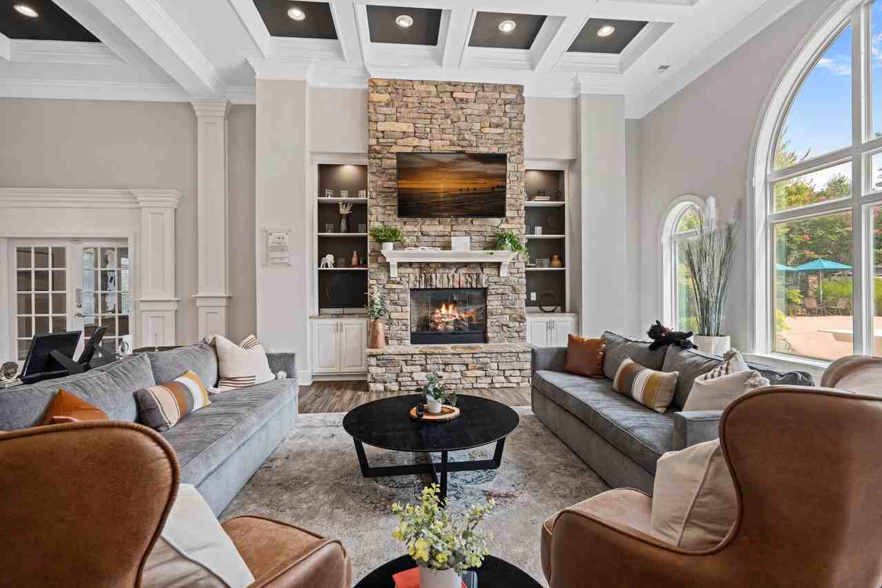 Hawthorne at the Meadows - Photo 7 of 45