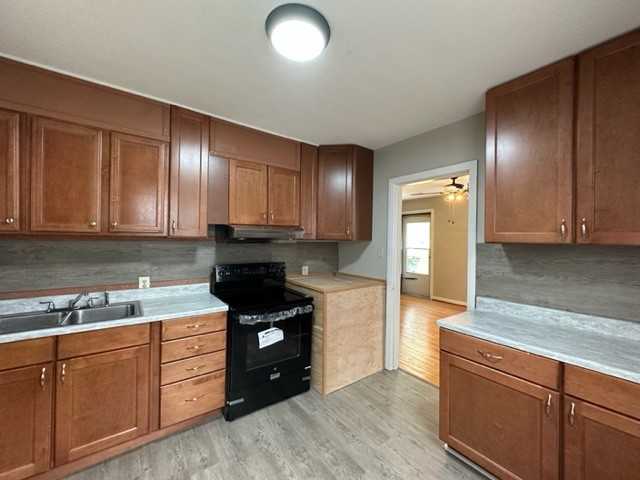 1117 Mccausland St Unit A #NA - Photo 3 of 8