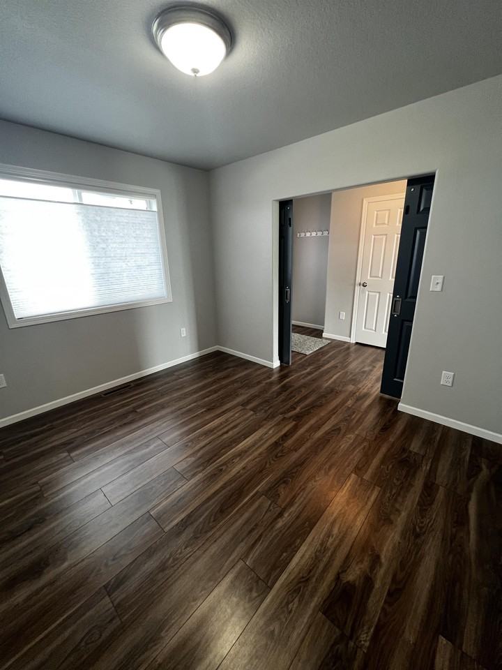 837 Albert Dr W #1 - Photo 6 of 27