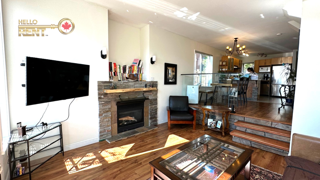 229 5th Street East #C - Photo 3 of 20