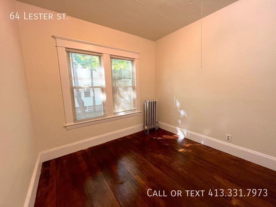 64 Lester St - Photo 2 of 5