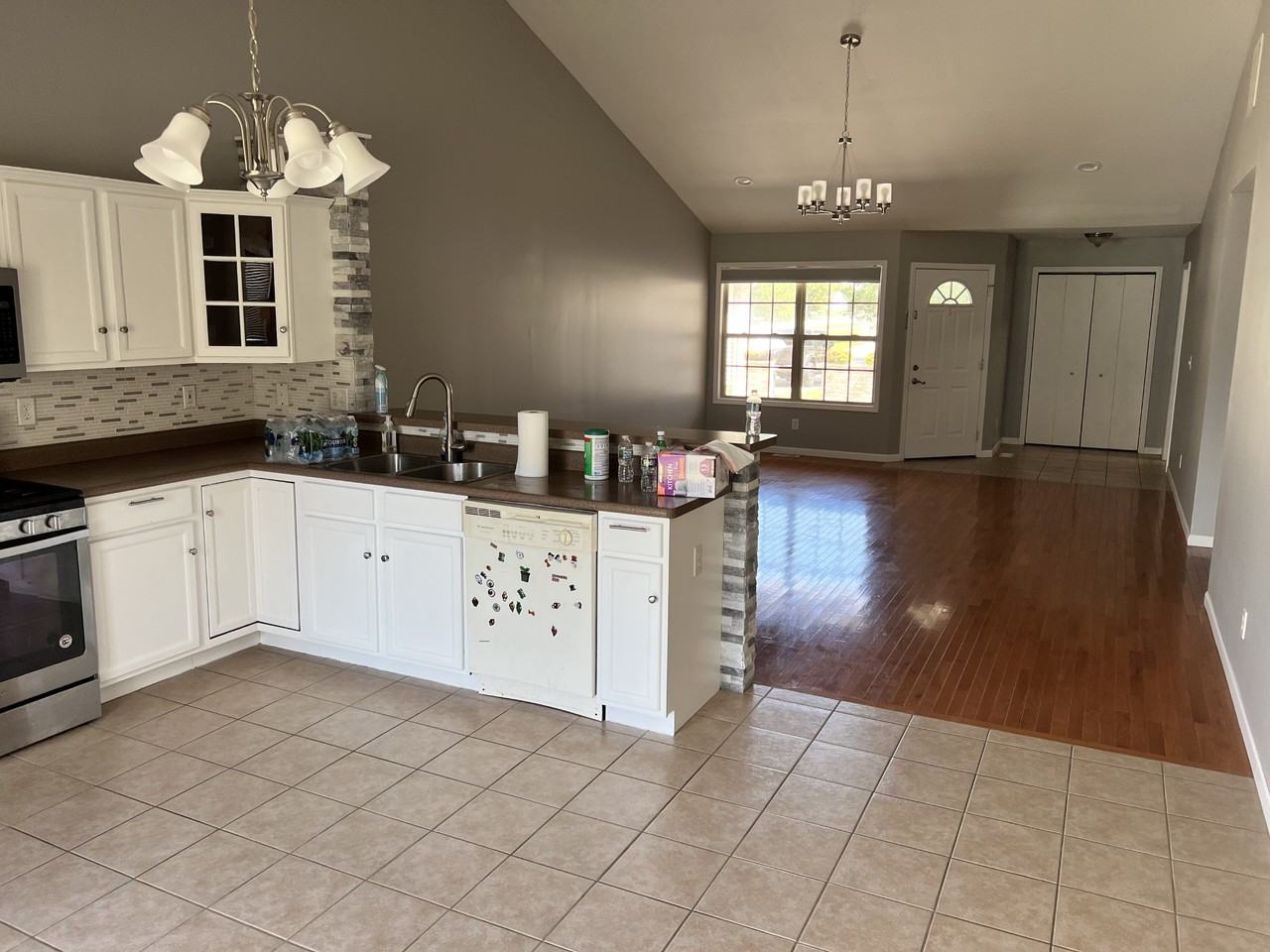 10348 Player St #10348 - Photo 3 of 12
