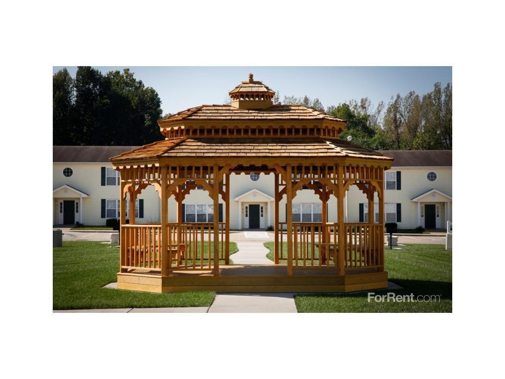 Brushwood Apartments - Photo 2 of 7