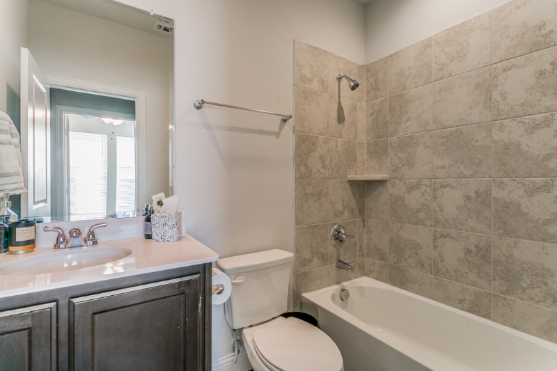 5528 Kilmer Dr - Photo 6 of 11