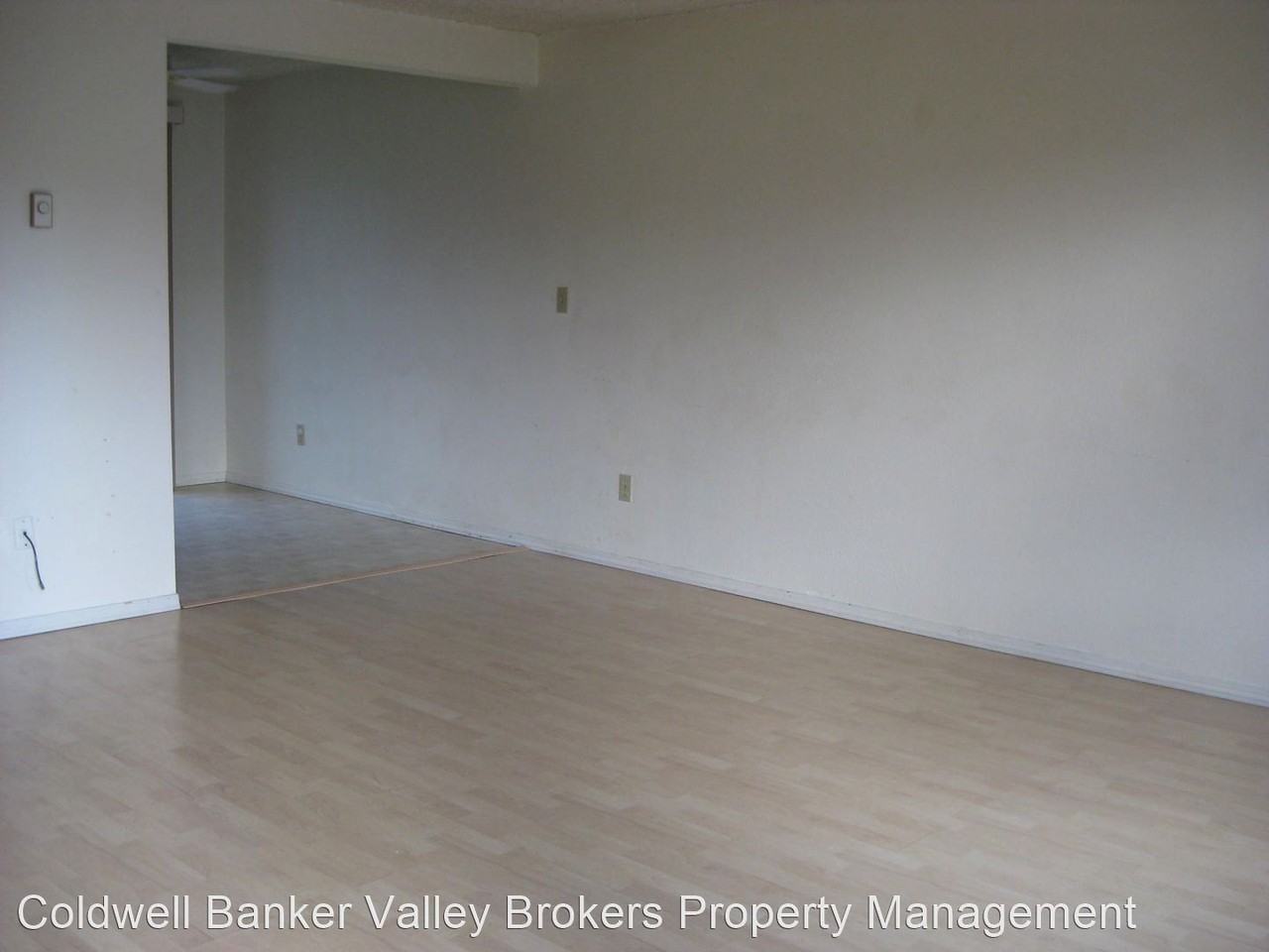 1750-1756 SE Lilly Place - Photo 3 of 12